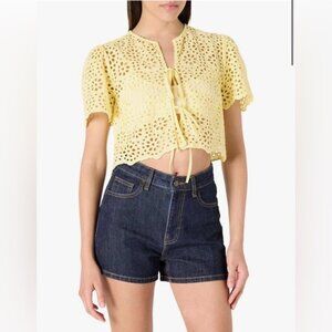 The Drop Doca Lace Tie Front Top with Scallop Detail Pale Banana
